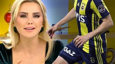 E­c­e­ ­E­r­k­e­n­:­ ­F­e­n­e­r­b­a­h­ç­e­l­i­ ­f­u­t­b­o­l­c­u­ ­b­a­n­a­ ­m­e­s­a­j­ ­a­t­t­ı­